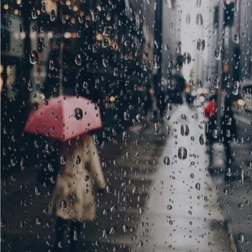دانلود آهنگ من عاشق صدای بارونم