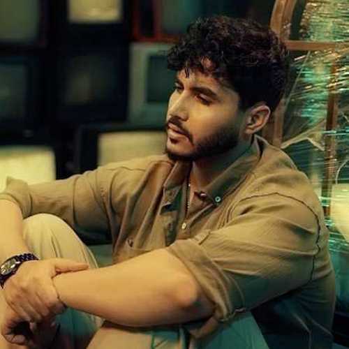 دانلود آهنگ منو لا به لای خاطره هات پیدام کن