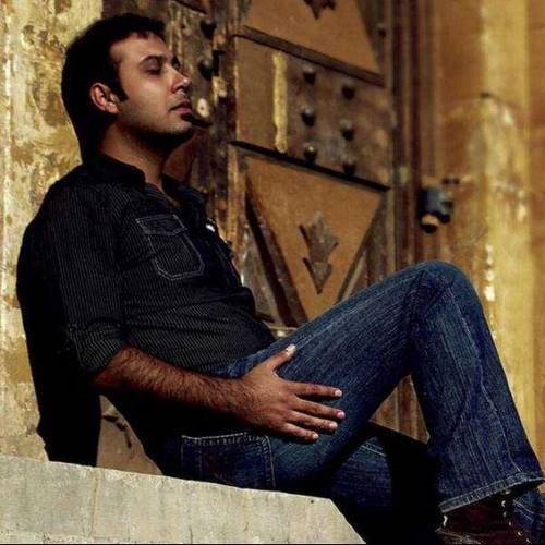 دانلود آهنگ عزیز دلم پریشونمو به زیبایی تو فکر میکنم