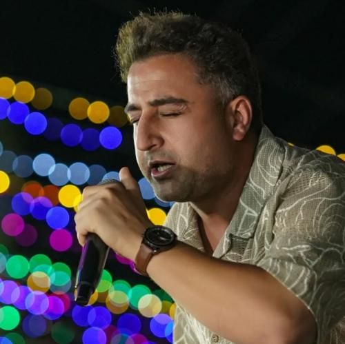 دانلود آهنگ امشب خدا و مستی با هم به من دمیدند