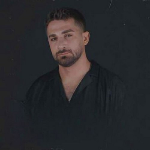 دانلود آهنگ خاطره هات منو ول نکردن من هنوز از تو دل نکندم